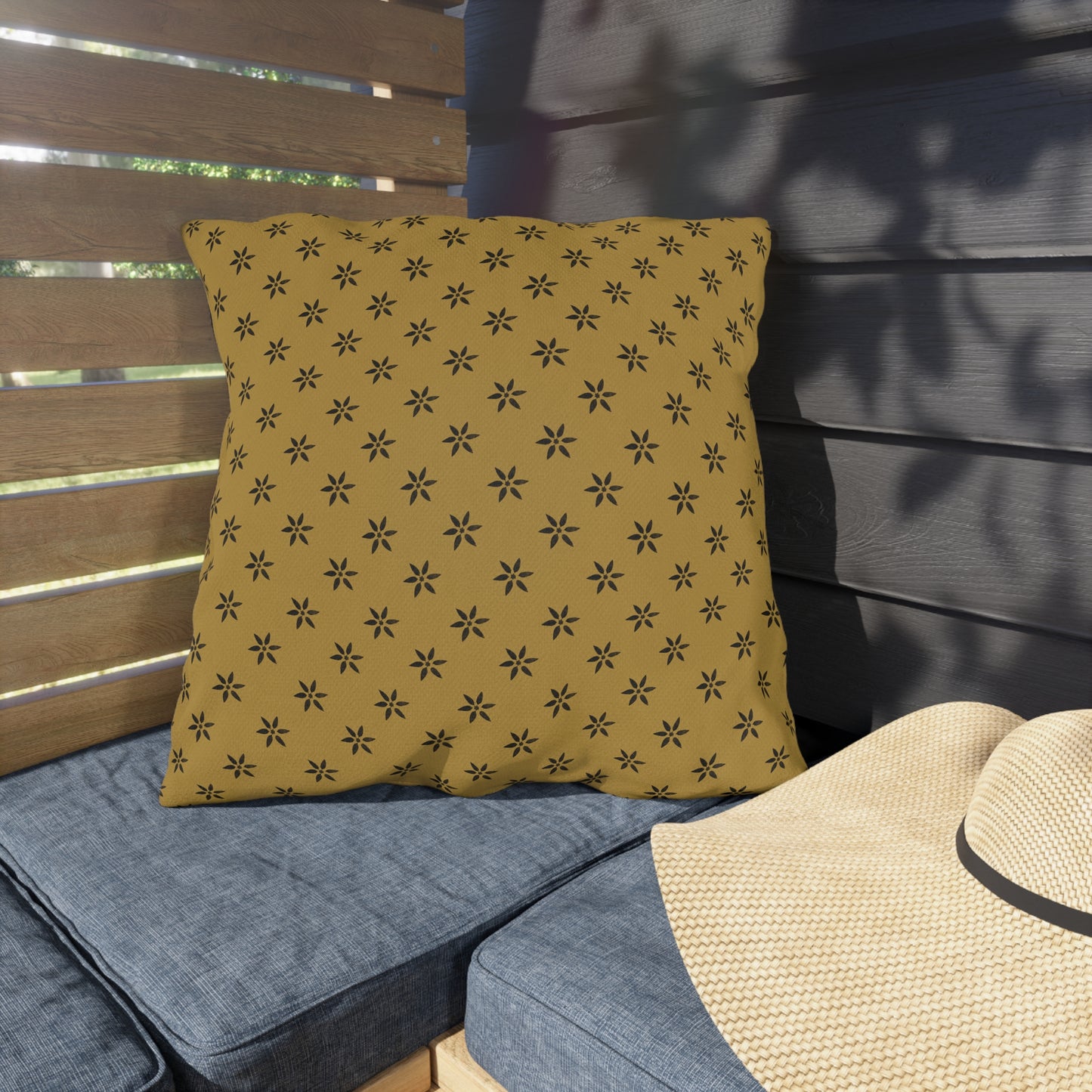 Boho Outdoor Pillows - Vintage Floral Pattern for Porch & Patio Decor