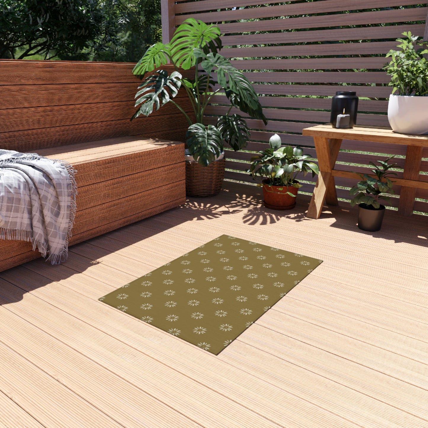 Cream Daisy on light green/gold Outdoor Rug