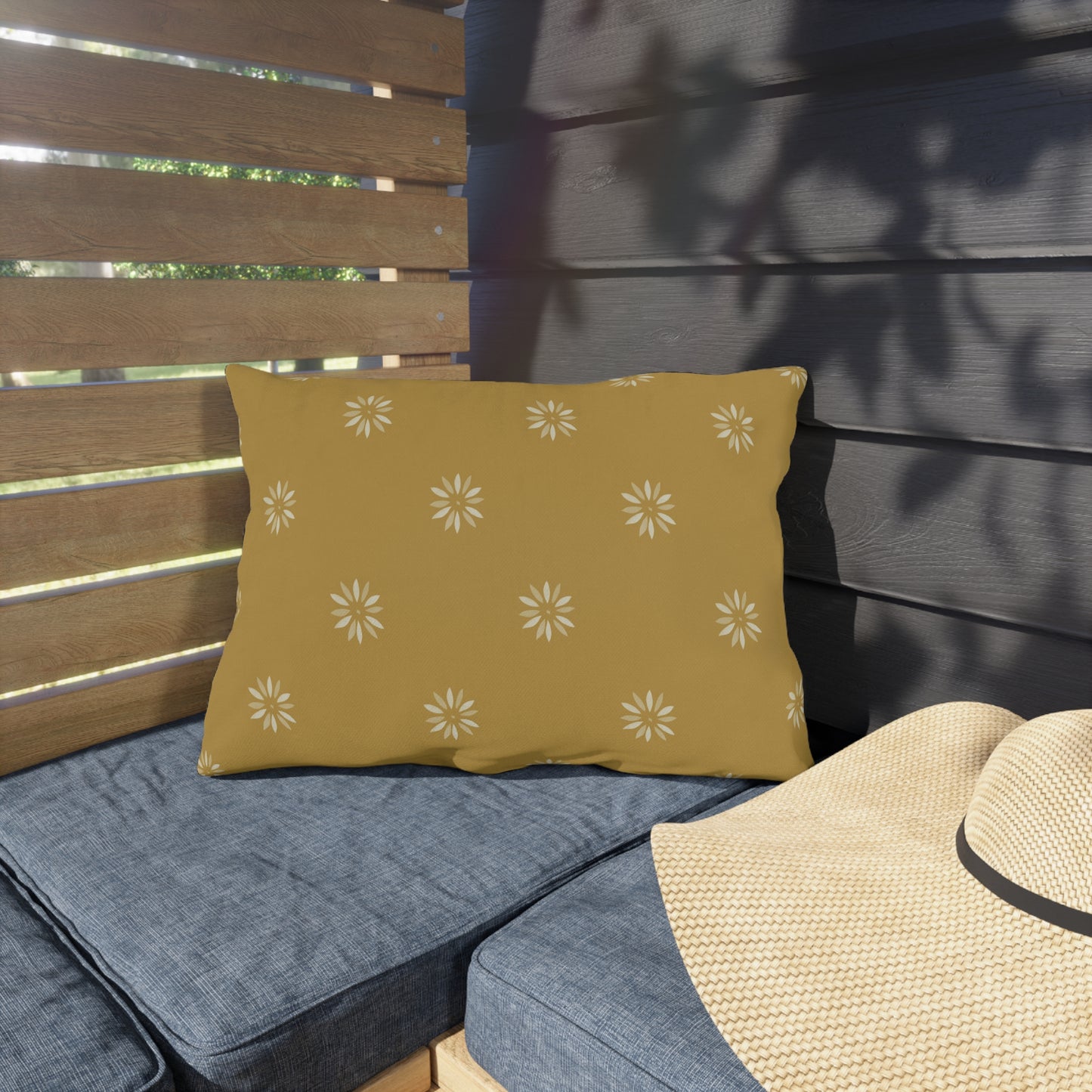 Sunny Floral Outdoor Pillows - Cozy Throw Cushions for Patio and Garden Decor