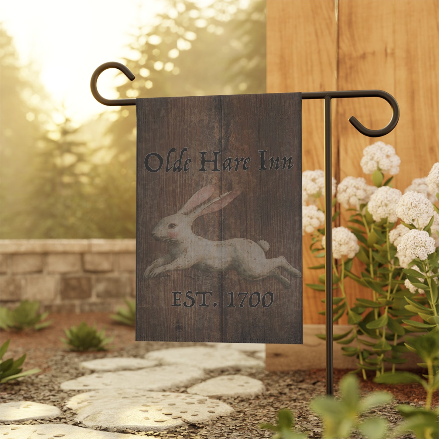 Vintage Garden Flag - Olde Hare Inn EST. 1700