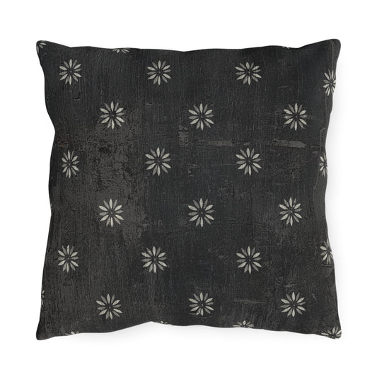 Boho Outdoor Pillows with Floral Design for Cozy Patio Decor